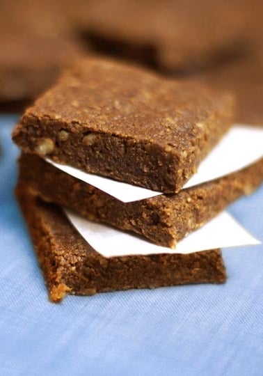 Raw walnut brownies