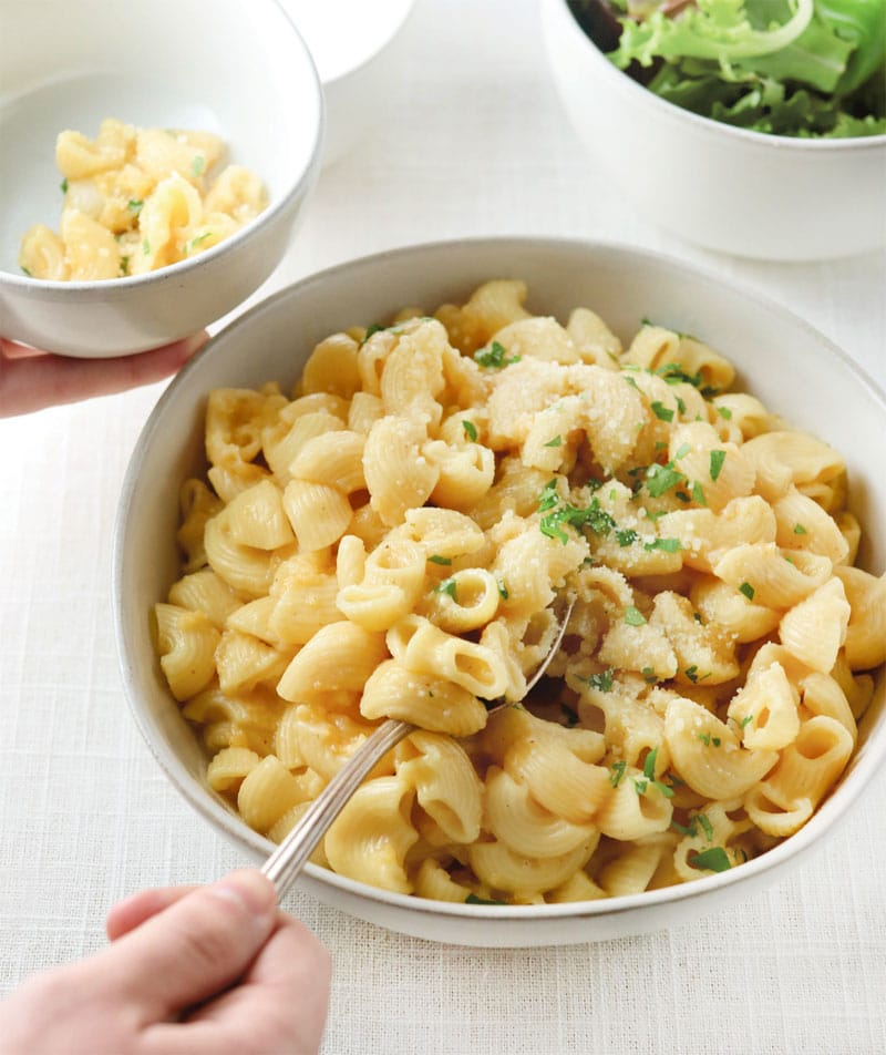 cauliflower mac n cheese