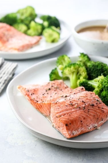 Instant Pot Salmon with broccoli