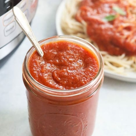 instant pot spaghetti sauce in a jar