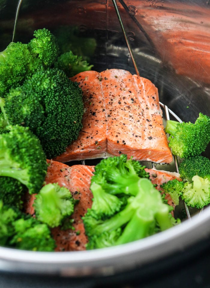 salmon and broccoli in the Instant Pot